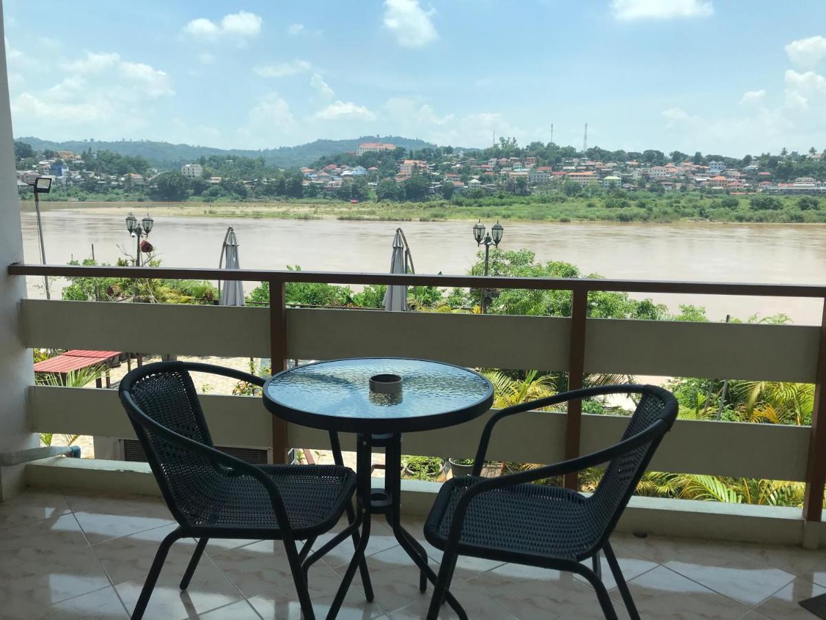 Day Waterfront Hotel Chiang Khong Eksteriør bilde