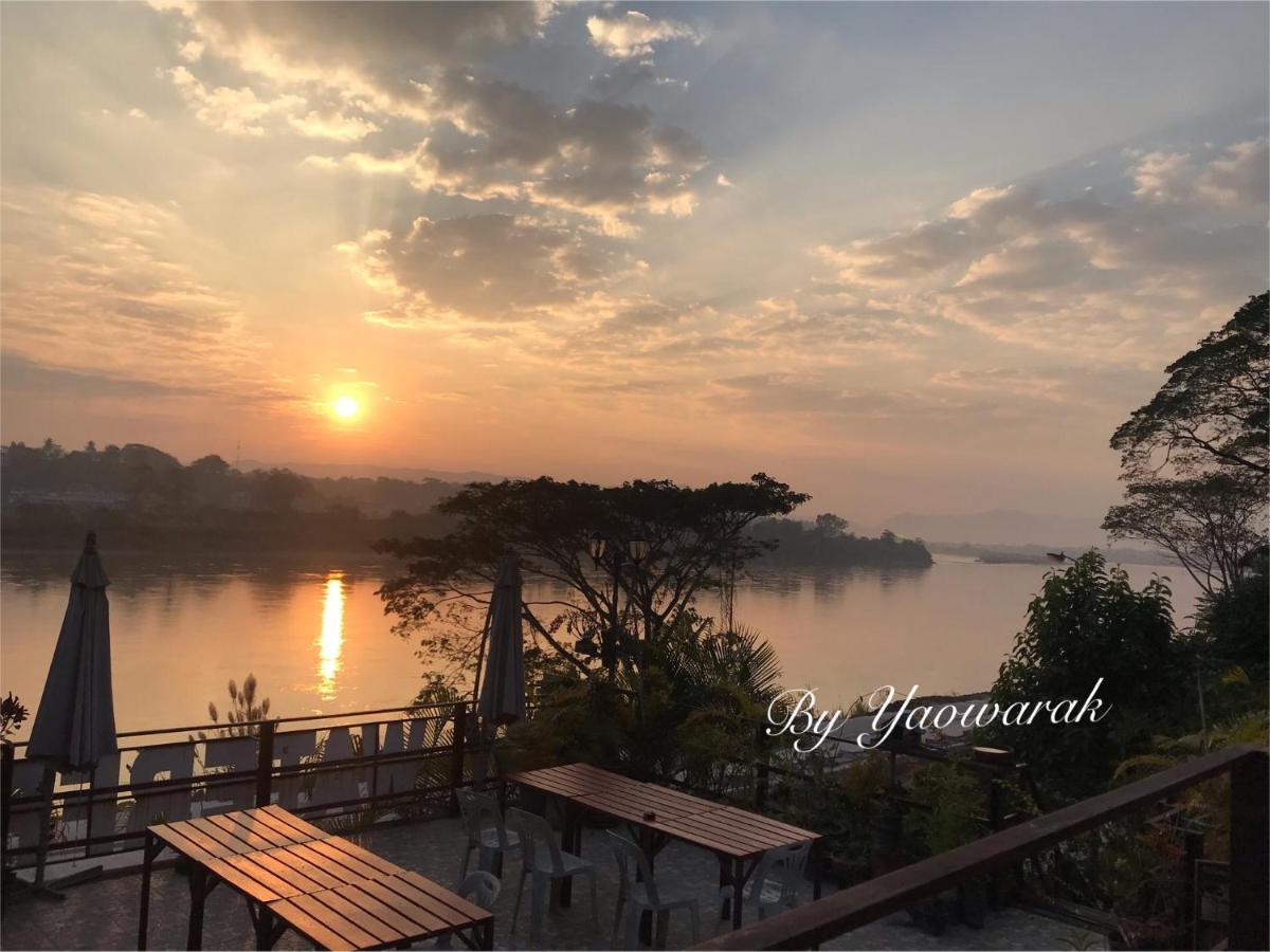 Day Waterfront Hotel Chiang Khong Eksteriør bilde