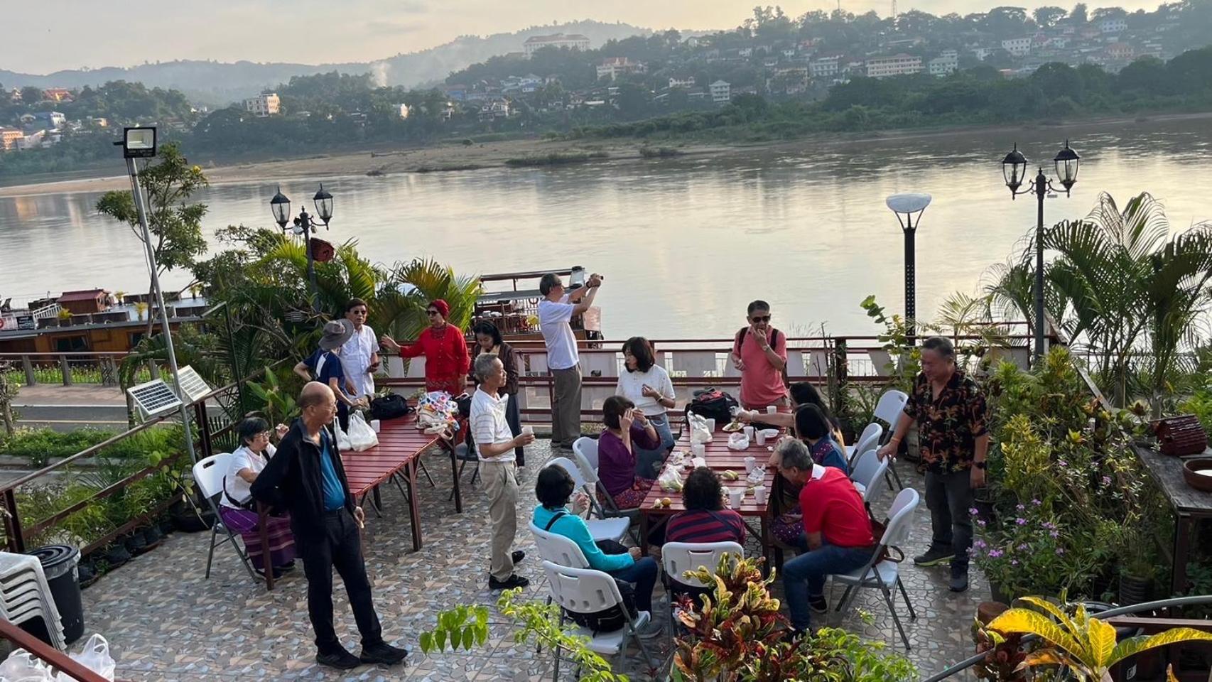 Day Waterfront Hotel Chiang Khong Eksteriør bilde