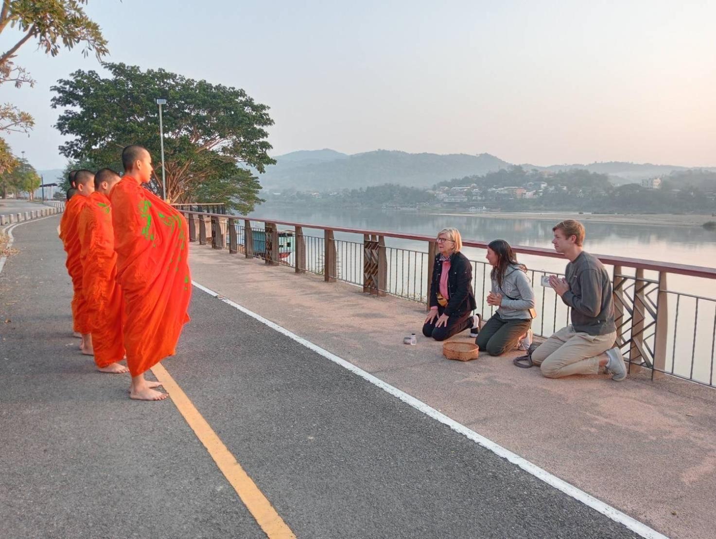 Day Waterfront Hotel Chiang Khong Eksteriør bilde