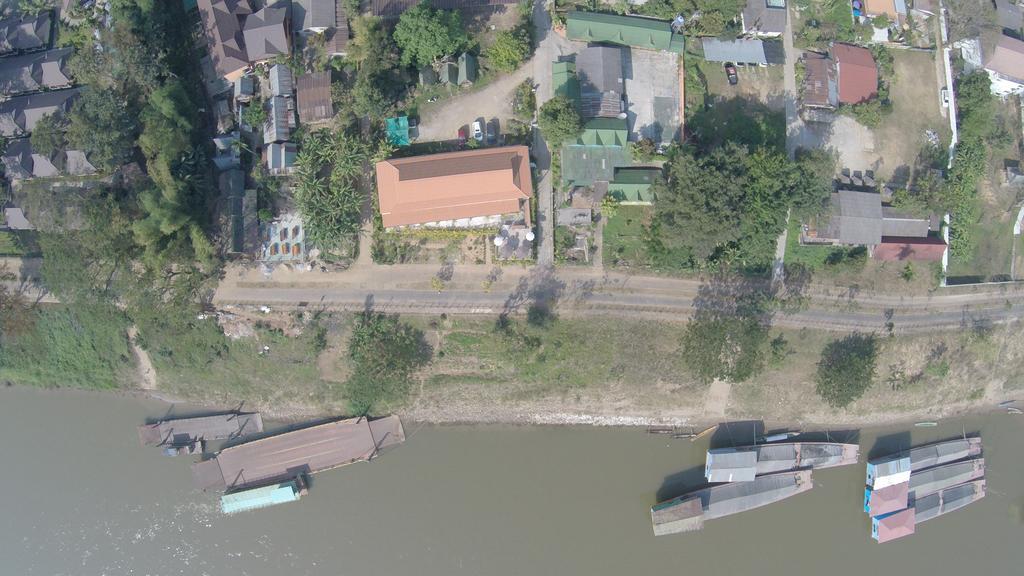 Day Waterfront Hotel Chiang Khong Eksteriør bilde