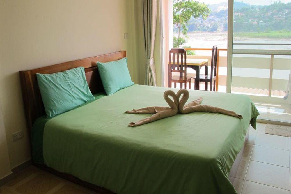 Day Waterfront Hotel Chiang Khong Eksteriør bilde