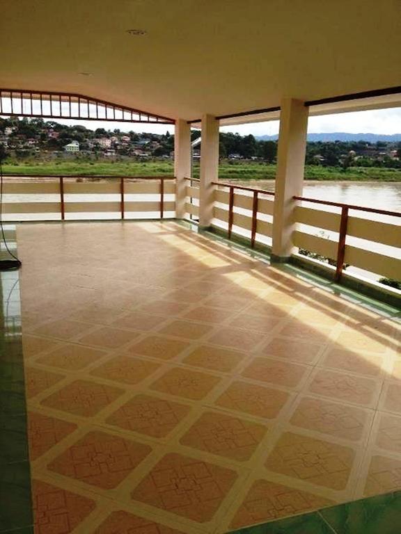 Day Waterfront Hotel Chiang Khong Eksteriør bilde