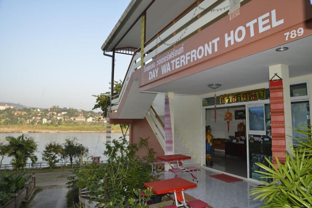 Day Waterfront Hotel Chiang Khong Eksteriør bilde