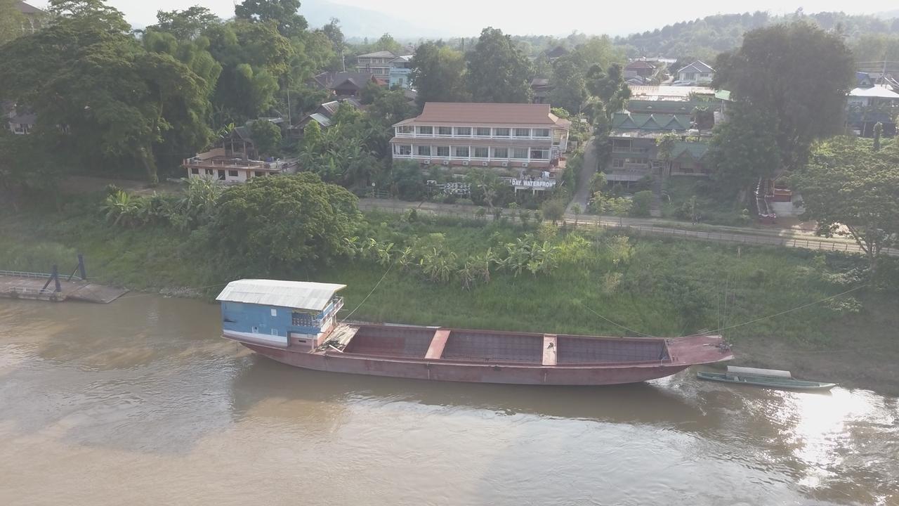 Day Waterfront Hotel Chiang Khong Eksteriør bilde